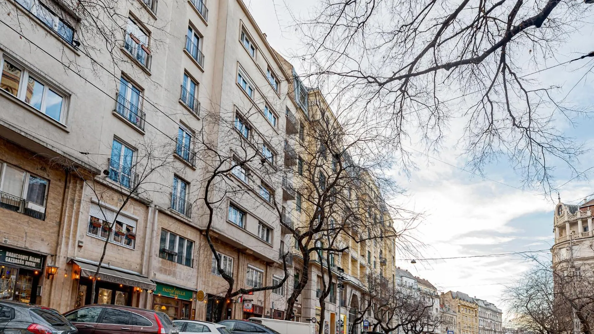 Dohany Luxury By Stn Hungary